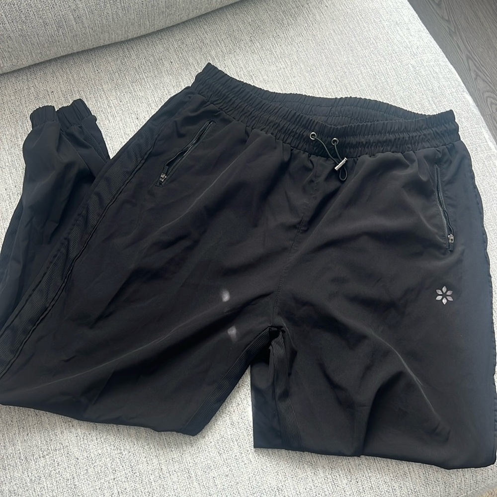 Cuffed joggers